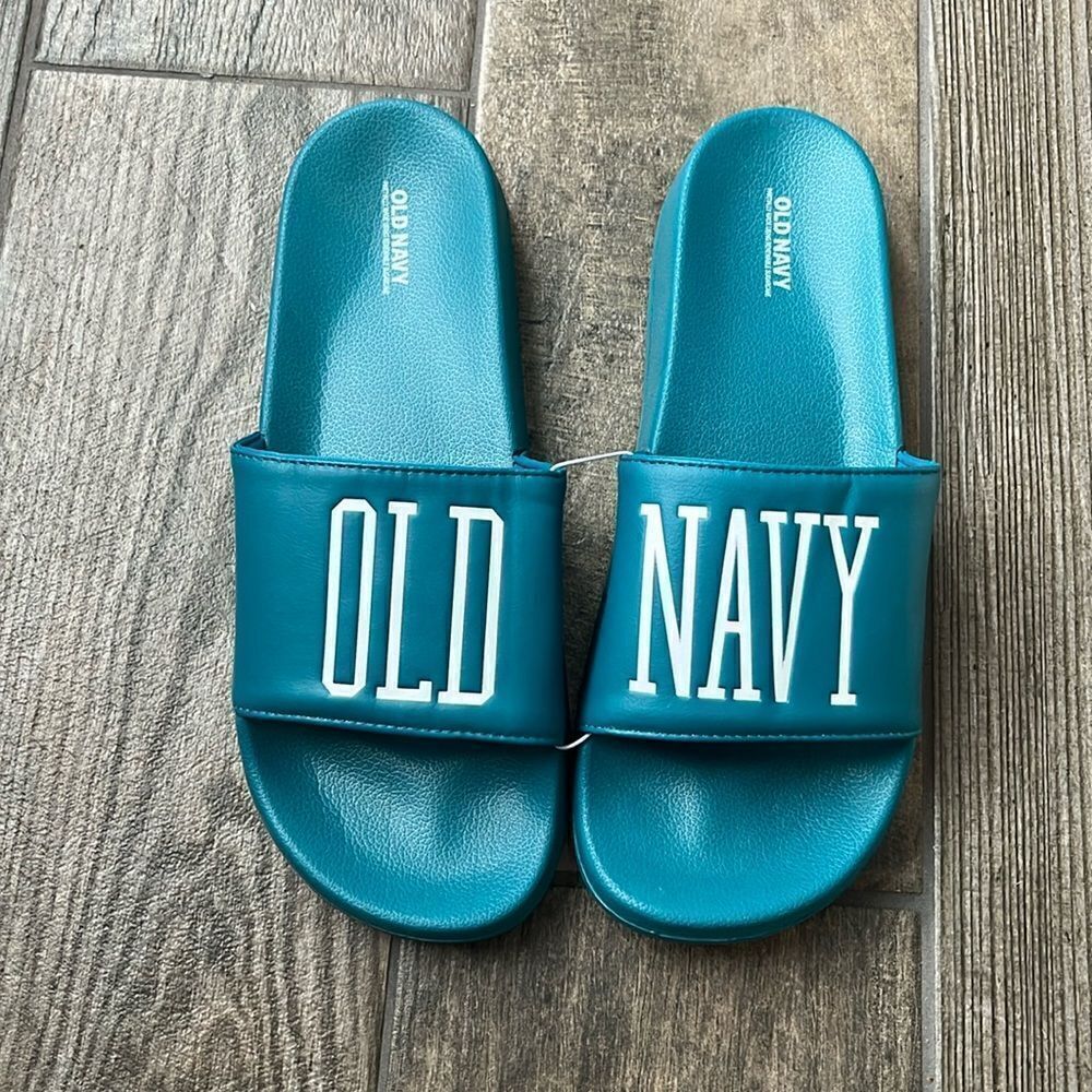 NWT Old Navy slides
